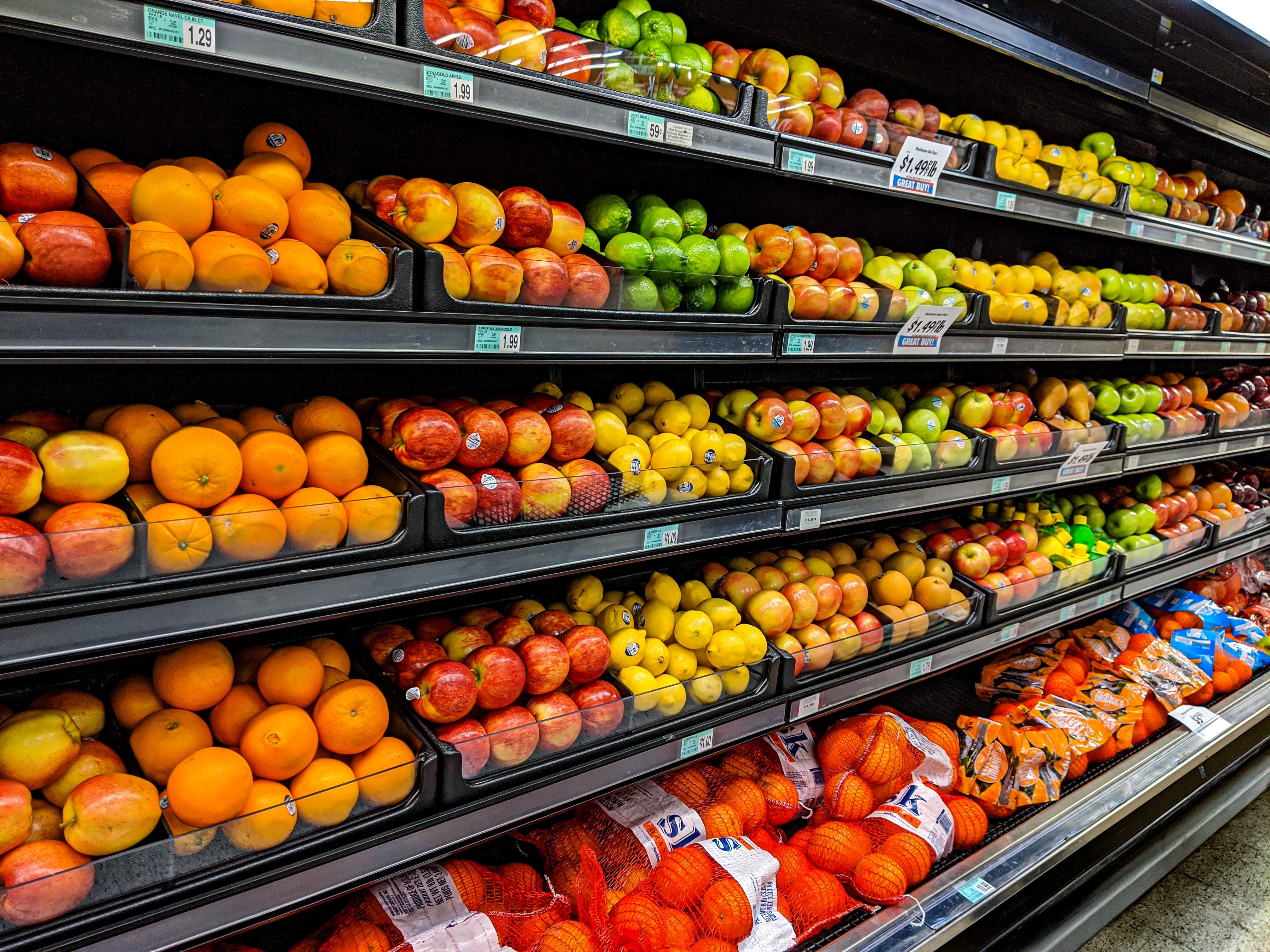 audio priority ducking for grocery store